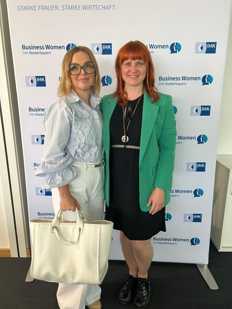 IHK Niederbayern in Kooperation mit der Art Factory ncstreetsart Business Women der IHK Niederbayern.